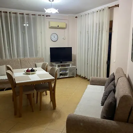 Apartment Shtepia Juaj