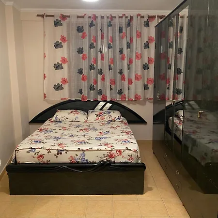 דירה Shtepia Juaj Seaside Newly Renovated 2026 *