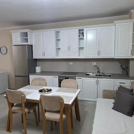 Shtepia Juaj Seaside Newly Renovated 2026 شقة *