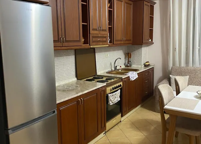 Daire Shtepia Juaj Dıraç